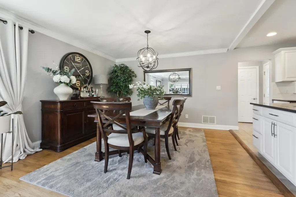 8 Adele Road West Nyack NY 10994