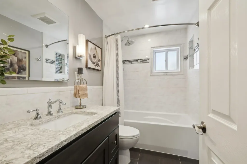 8 Adele Road West Nyack NY 10994