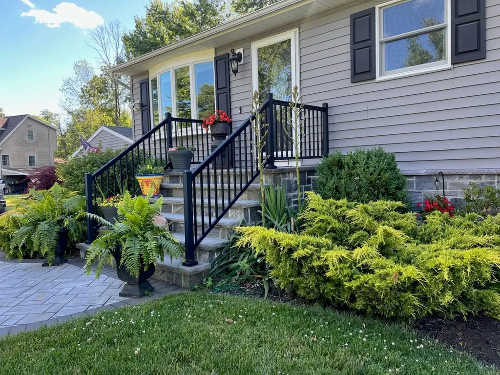 8 Adele Road West Nyack NY 10994