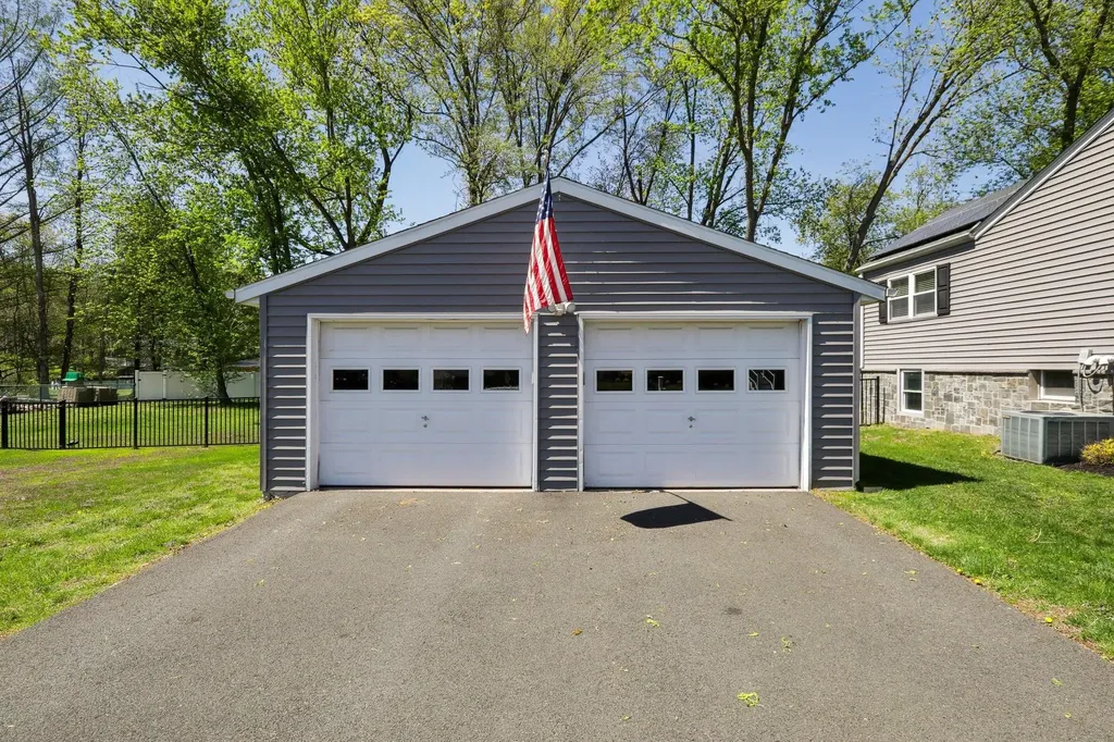 8 Adele Road West Nyack NY 10994