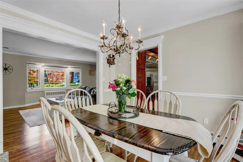 24 Highland Down Shoreham NY 11786