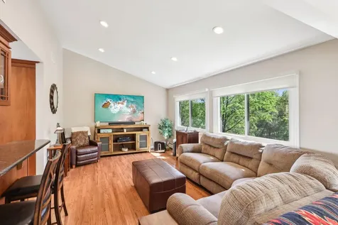 5 Ash Court New City NY 10956