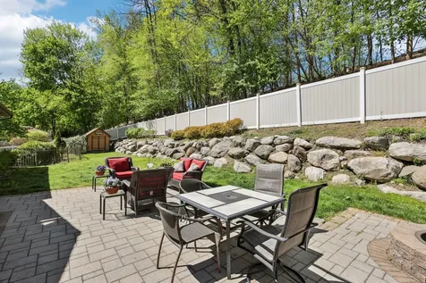 5 Ash Court New City NY 10956