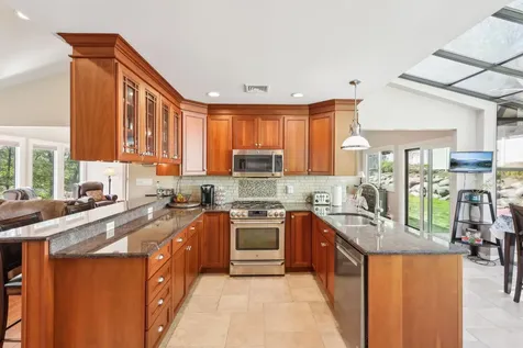5 Ash Court New City NY 10956