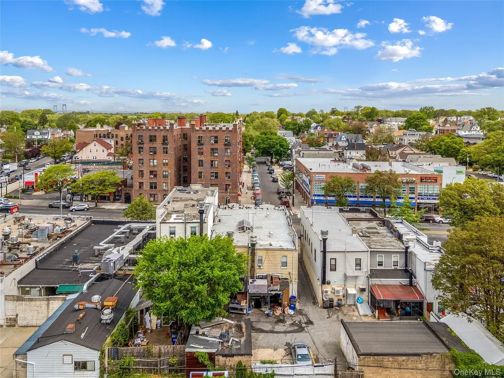152-26/28 Northern Boulevard Flushing NY 11354