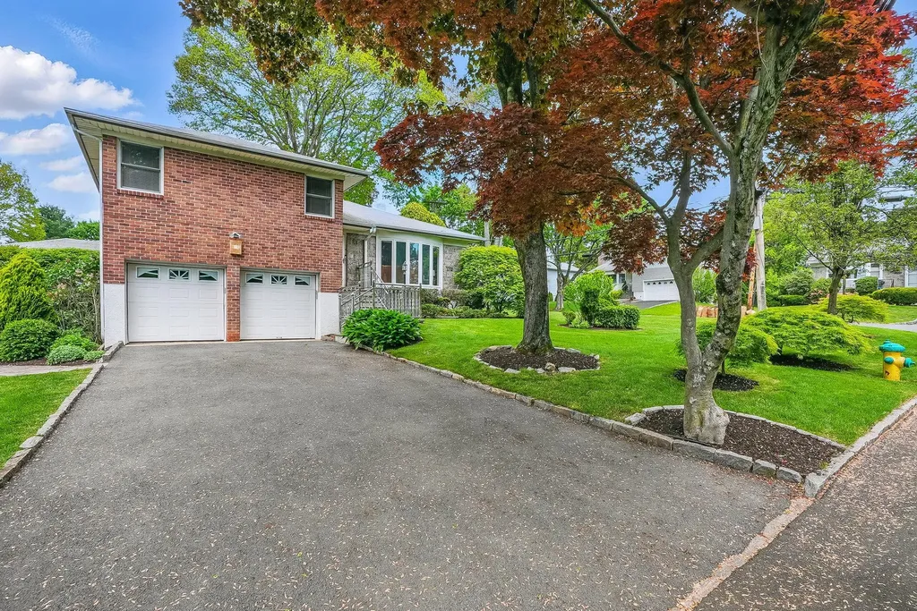 4 Sylvan Road White Plains NY 10605