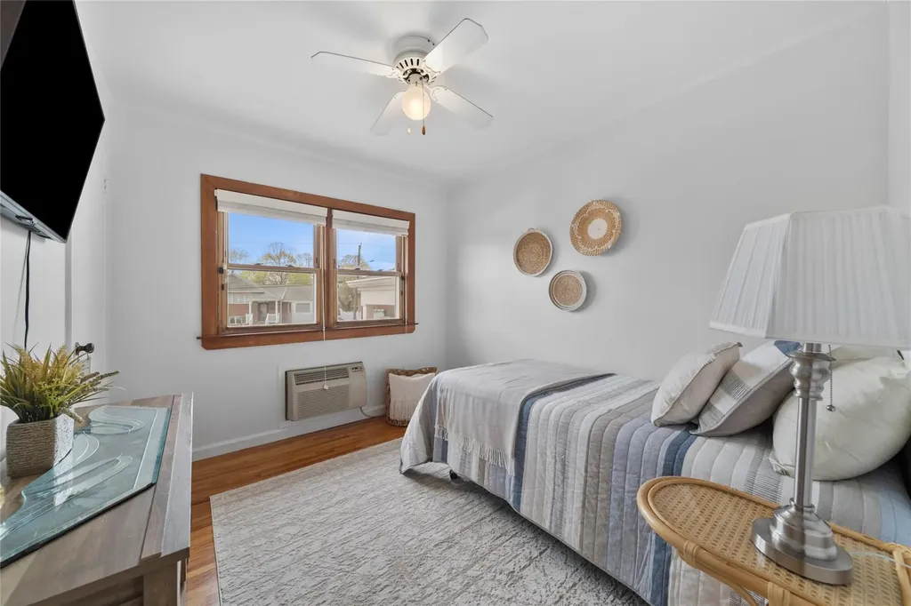 2555 Iris Lane North Bellmore NY 11710