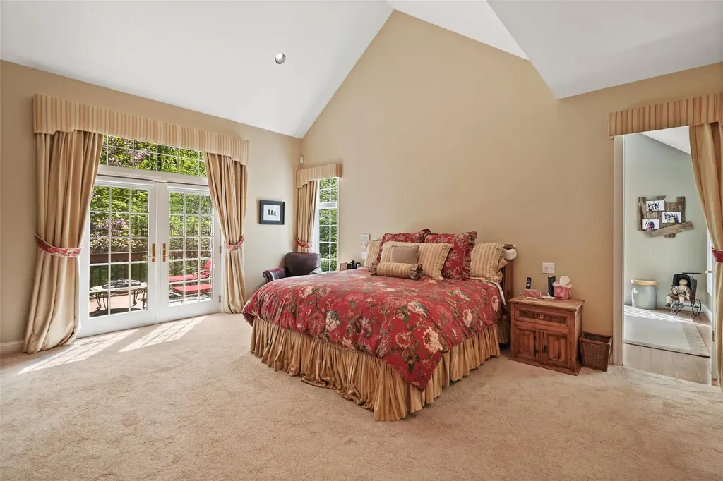 26 Autumn Ridge Road Pound Ridge NY 10576
