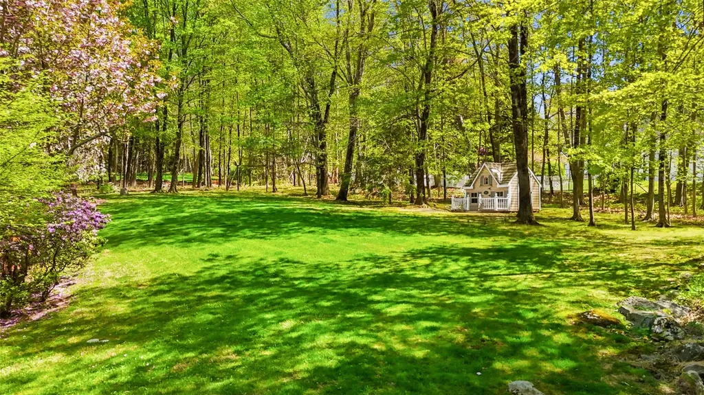 26 Autumn Ridge Road Pound Ridge NY 10576