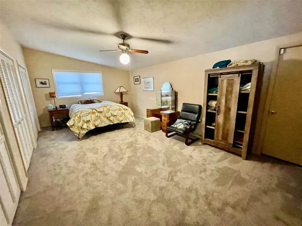 9 Crescent Circle Rock Hill NY 12775
