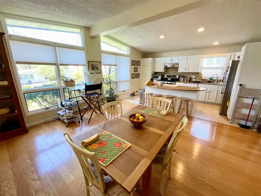 9 Crescent Circle Rock Hill NY 12775