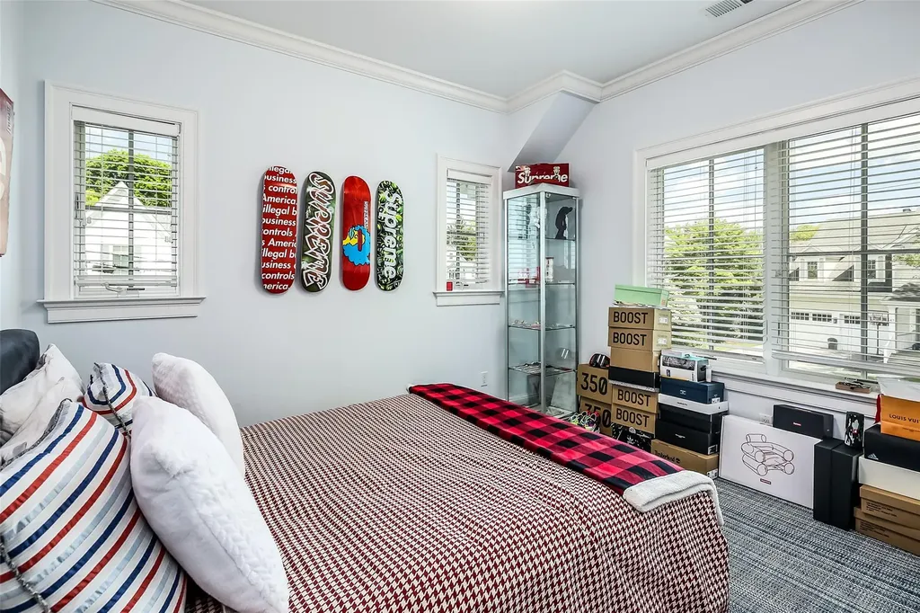 61 Grapal Street Rye NY 10580