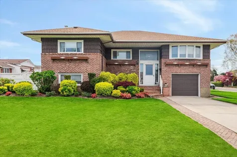 3208 Grand Boulevard Baldwin Harbor NY 11510