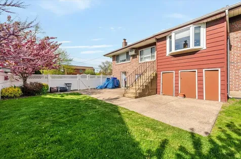 3208 Grand Boulevard Baldwin Harbor NY 11510