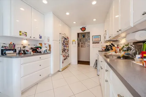 3208 Grand Boulevard Baldwin Harbor NY 11510