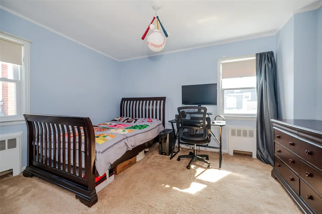 3259 Perry Avenue Oceanside NY 11572