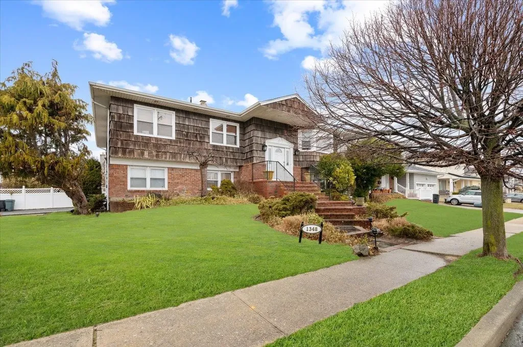 1348 Beech Street Atlantic Beach NY 11509