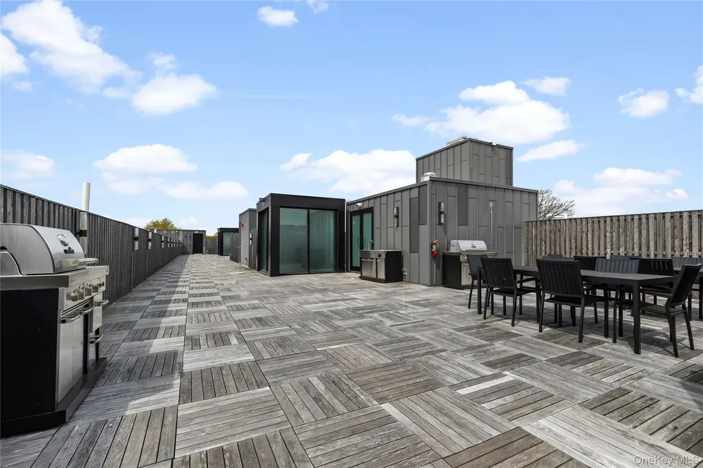 33 Calvert Street Harrison NY 10528