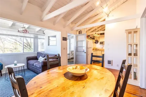 31 Beach Hill Drive Baiting Hollow NY 11933