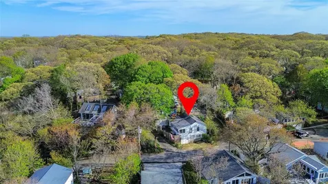 31 Beach Hill Drive Baiting Hollow NY 11933