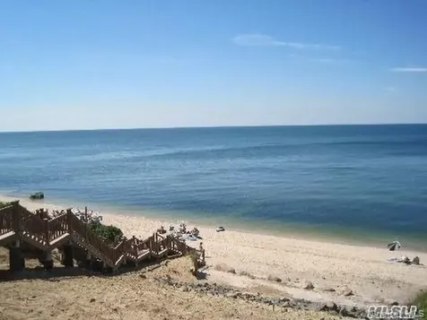 31 Beach Hill Drive Baiting Hollow NY 11933