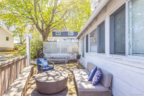 31 Beach Hill Drive Baiting Hollow NY 11933