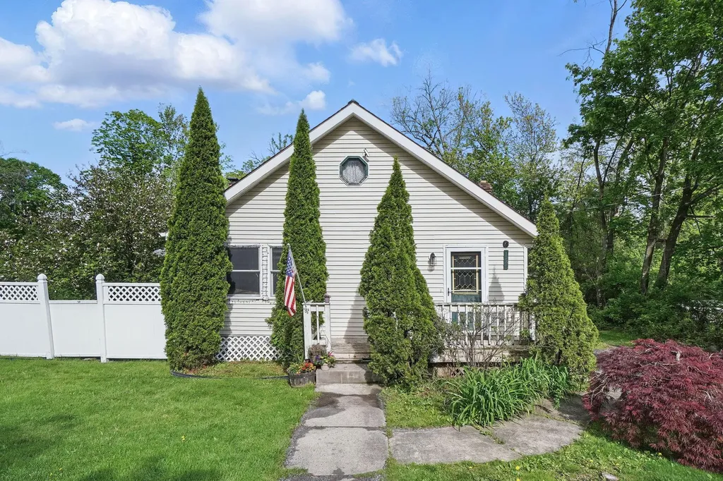 154 Longfellow Drive Carmel NY 10512