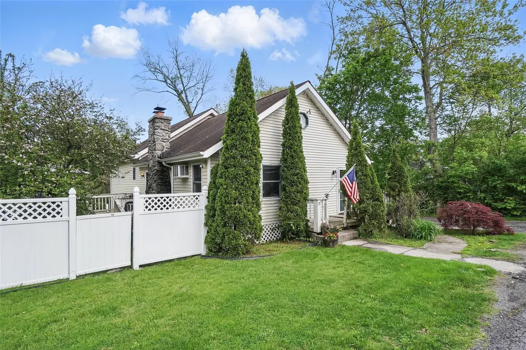 154 Longfellow Drive Carmel NY 10512