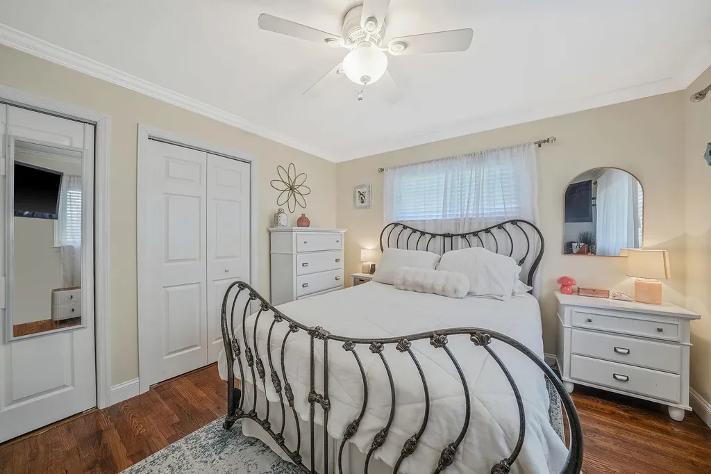 1 Elizabeth Drive Bethpage NY 11714