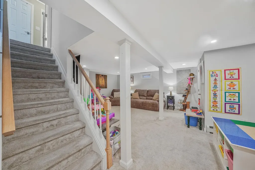 1 Elizabeth Drive Bethpage NY 11714