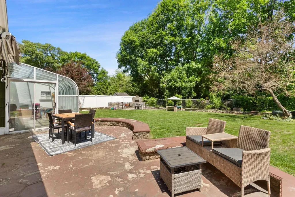 14 Constitution Drive Cold Spring NY 10516
