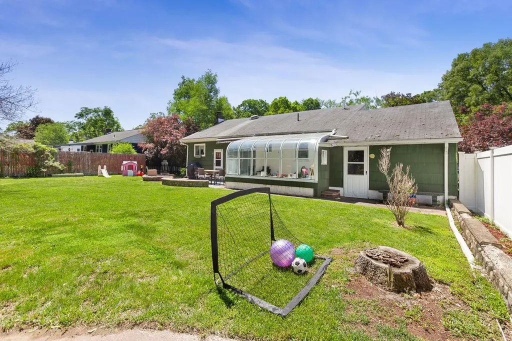 14 Constitution Drive Cold Spring NY 10516