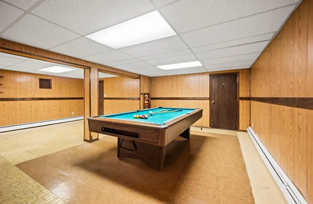 1 Bardolier Lane Bay Shore NY 11706