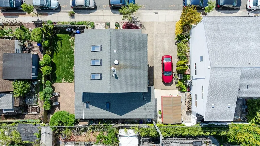 64 Harmon Street Long Beach NY 11561