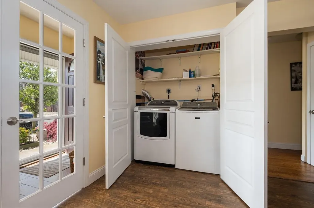 64 Harmon Street Long Beach NY 11561