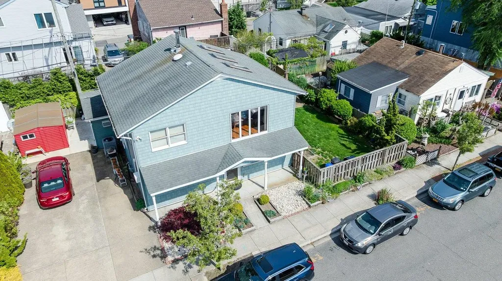 64 Harmon Street Long Beach NY 11561