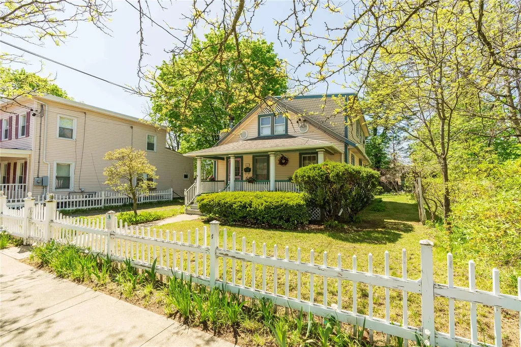 44 Jackson Street Fishkill NY 12524