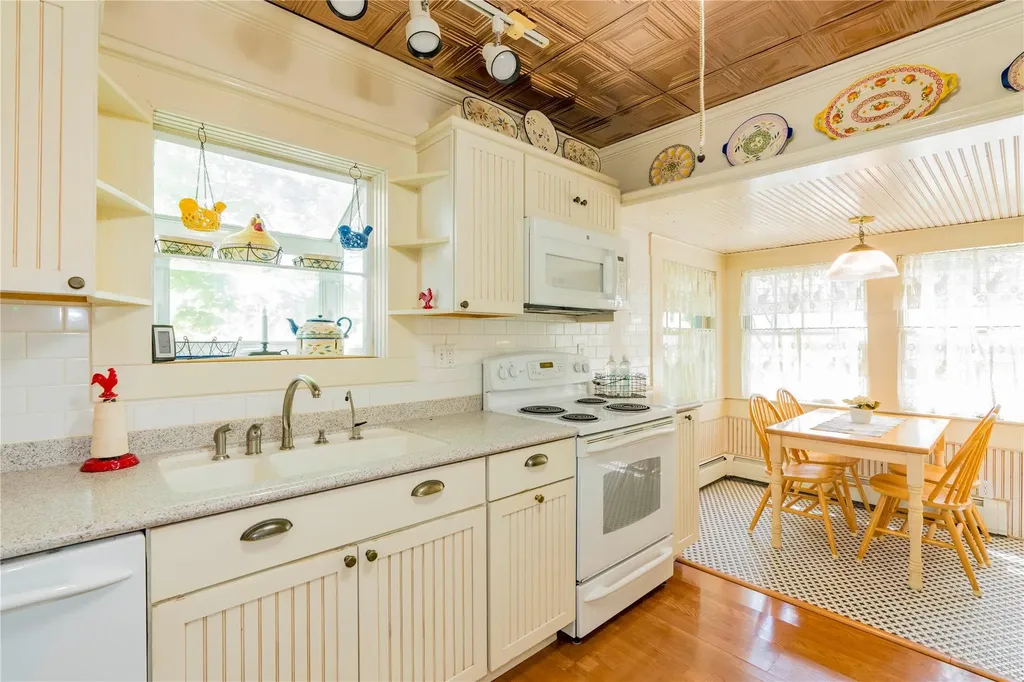 44 Jackson Street Fishkill NY 12524