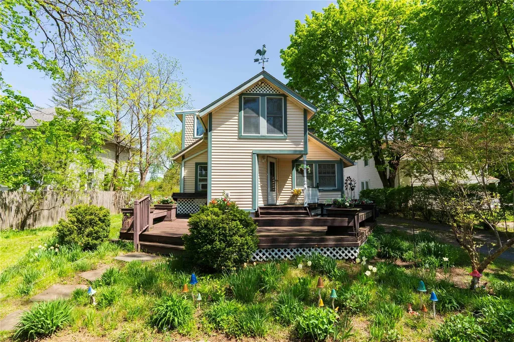 44 Jackson Street Fishkill NY 12524