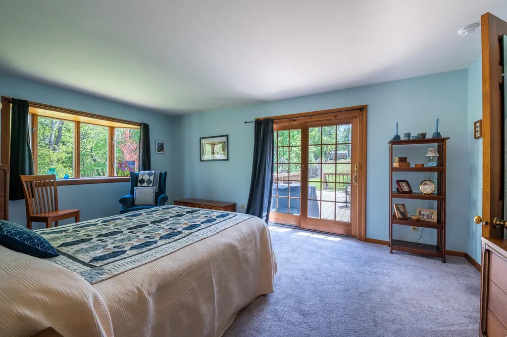 11 Mcintosh Drive Poughkeepsie NY 12603