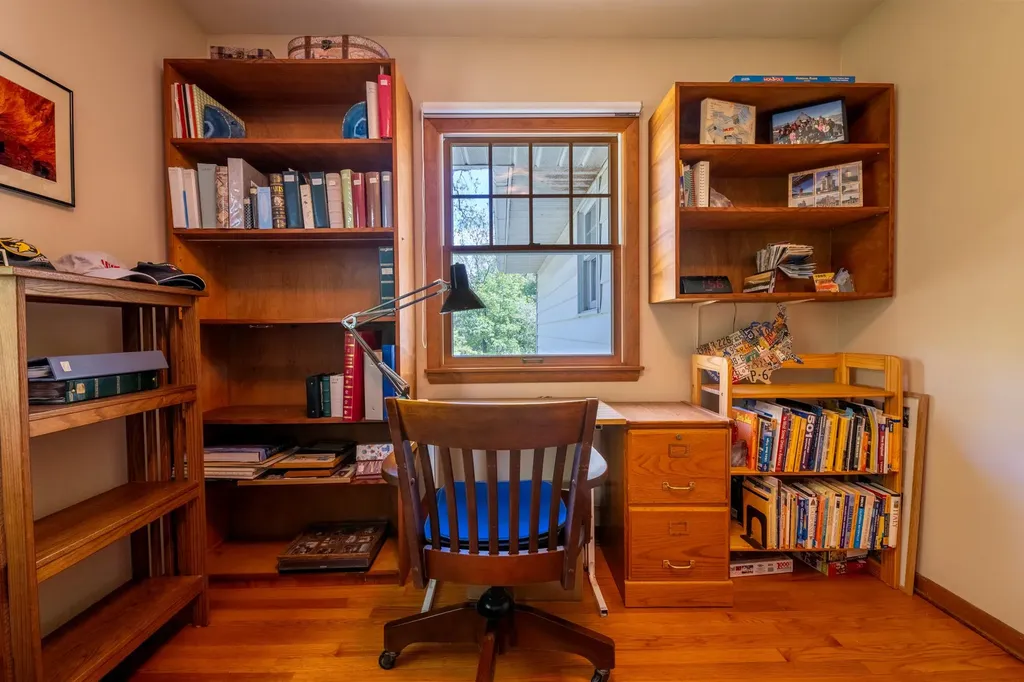 11 Mcintosh Drive Poughkeepsie NY 12603