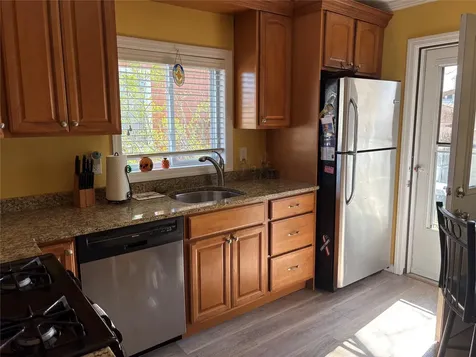 260 East Drive Copiague NY 11726