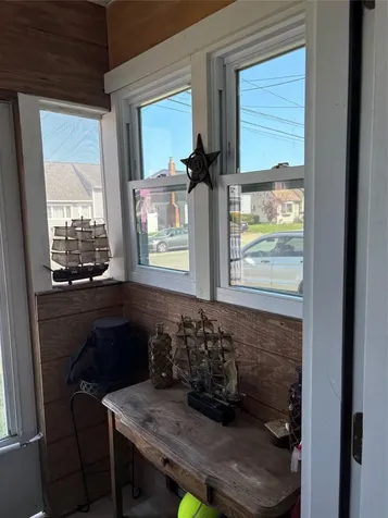 260 East Drive Copiague NY 11726