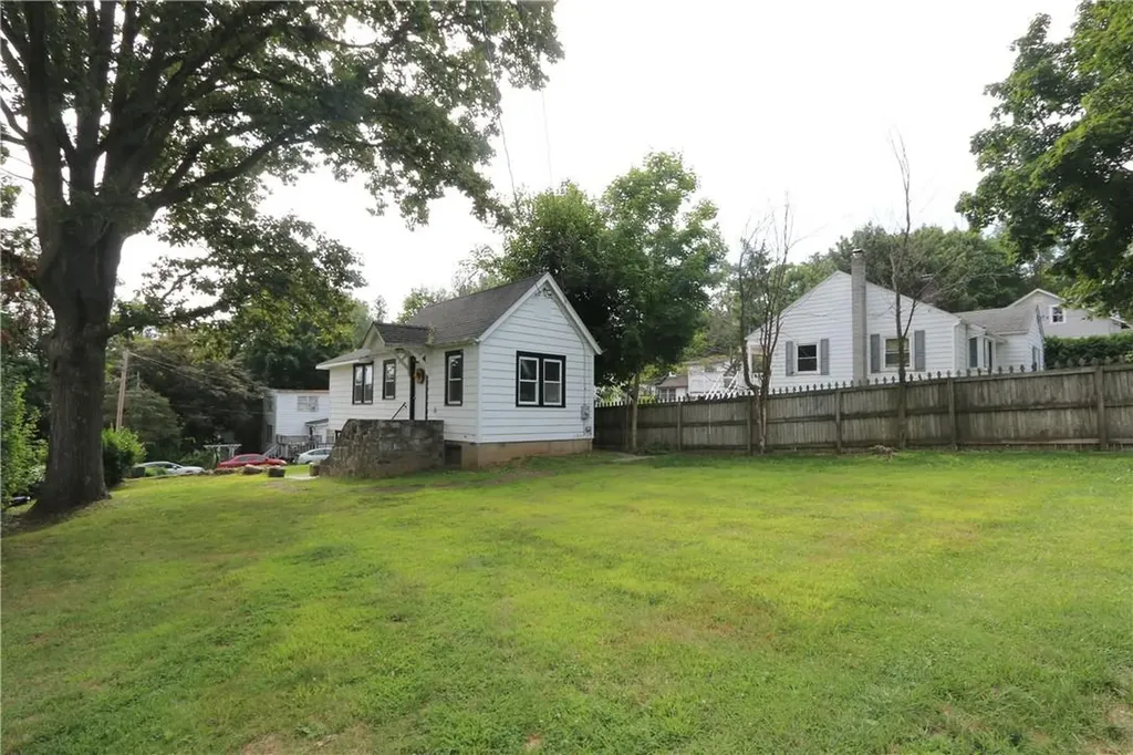 348 Center Drive Mahopac NY 10541
