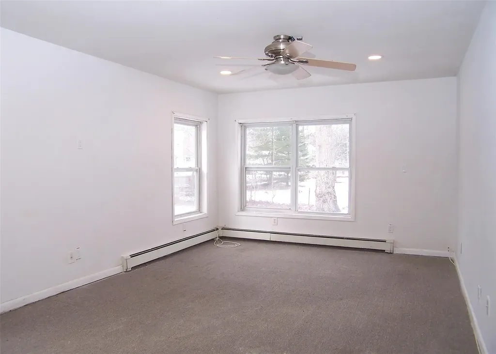 145 Magnolia Drive Mastic Beach NY 11951