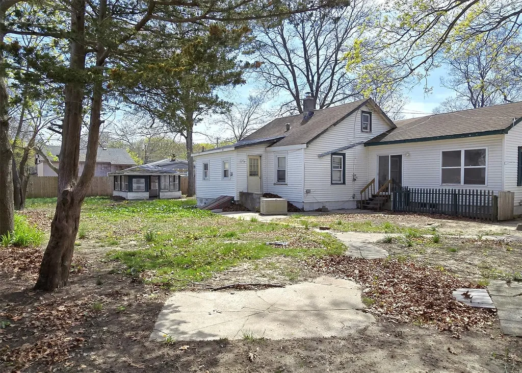 145 Magnolia Drive Mastic Beach NY 11951