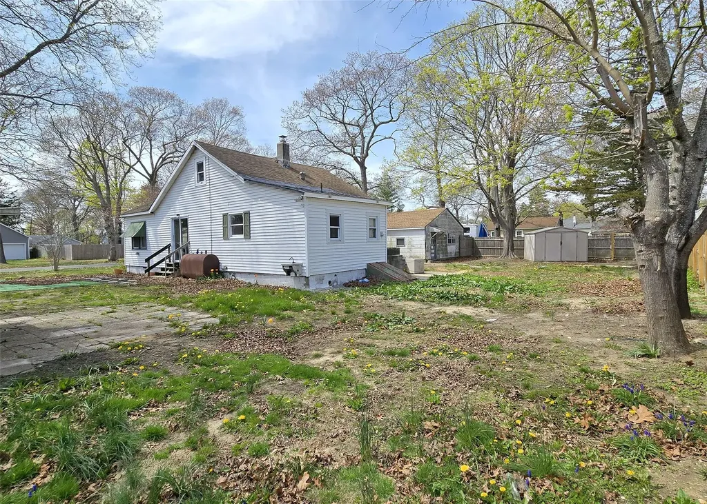 145 Magnolia Drive Mastic Beach NY 11951