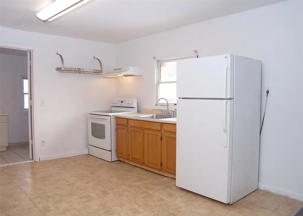 145 Magnolia Drive Mastic Beach NY 11951