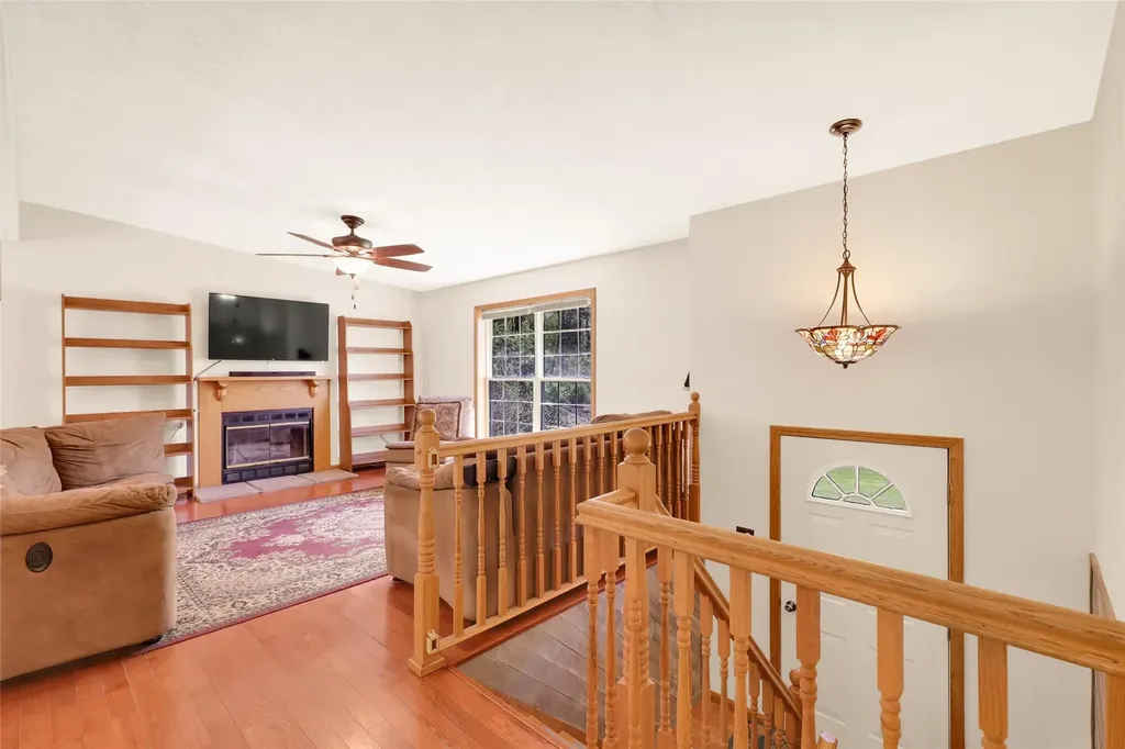 78 Duck Pond Road Stone Ridge NY 12484