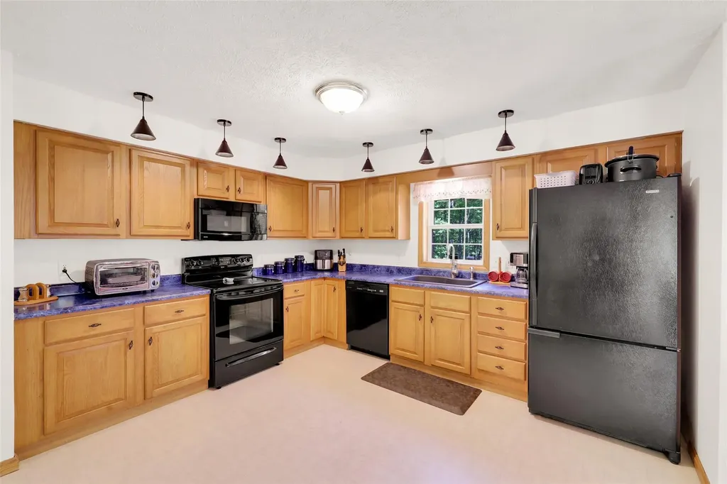 78 Duck Pond Road Stone Ridge NY 12484